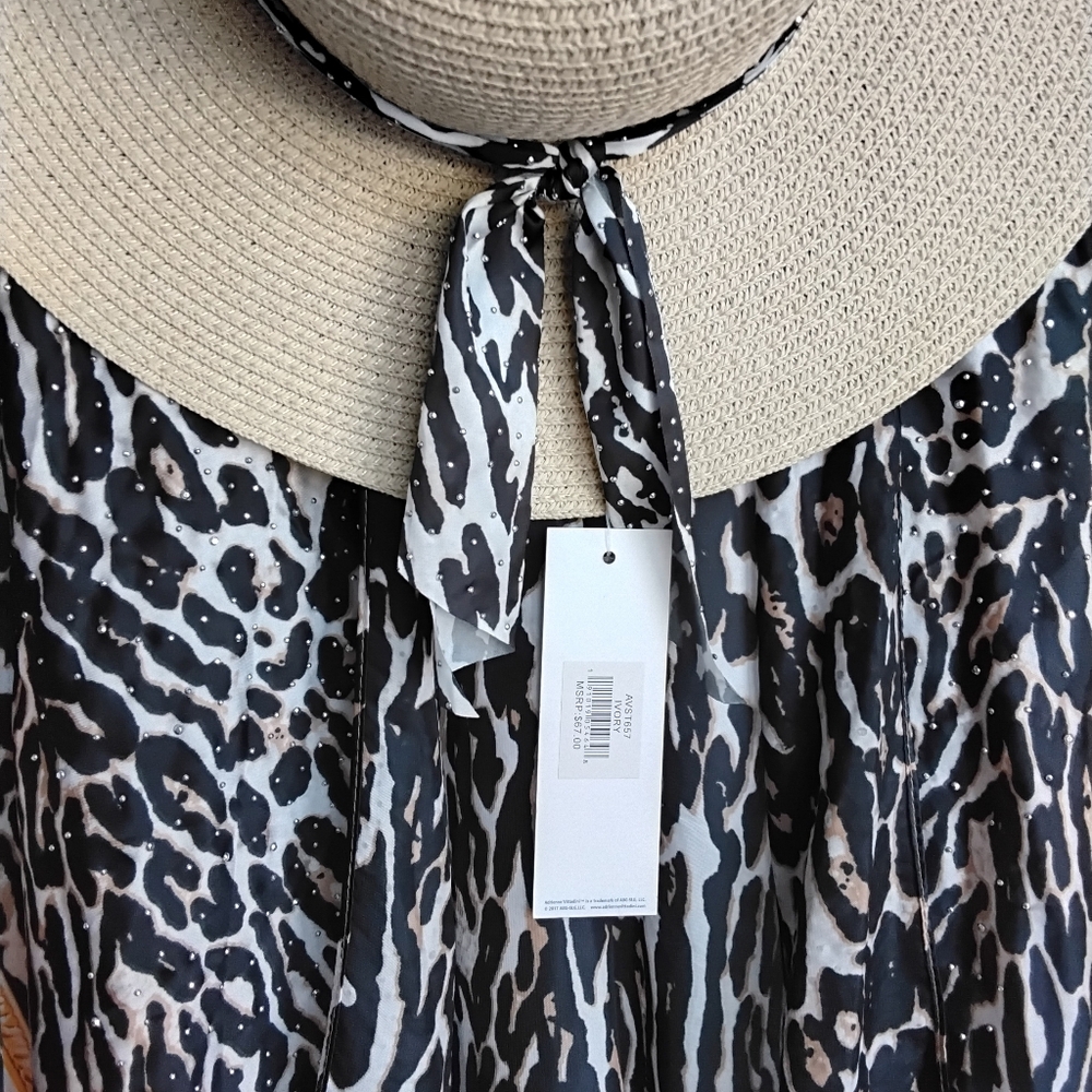 Adrienne Vittardini Resortwear Kimono & Hat Set w/free Tote - Picture 3 of 6